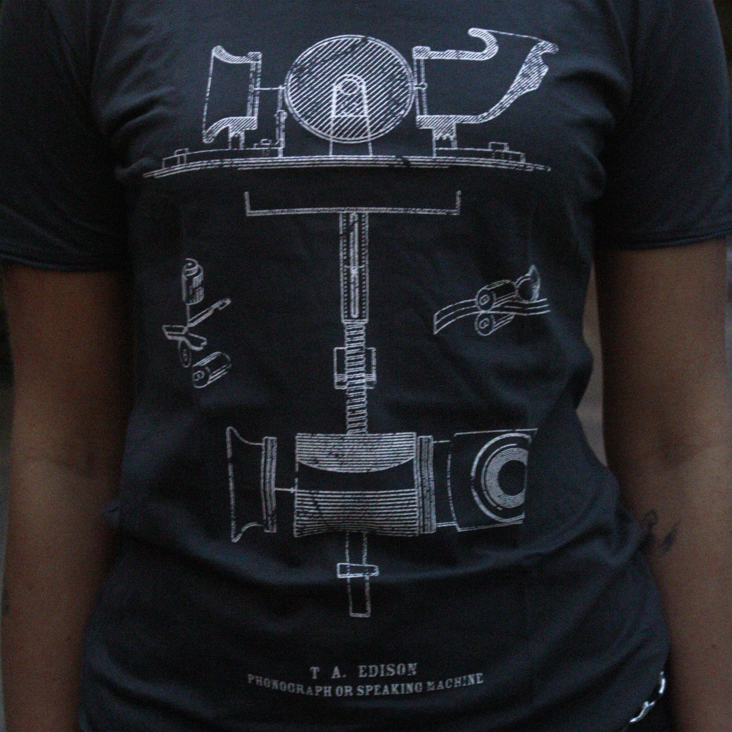 Edison Tee - Charcoal